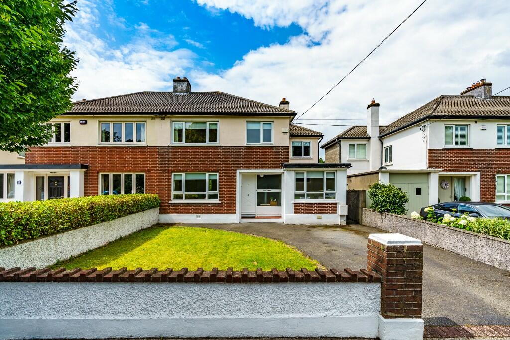 5 bed semi detached home for sale in Blackrock, Dublin