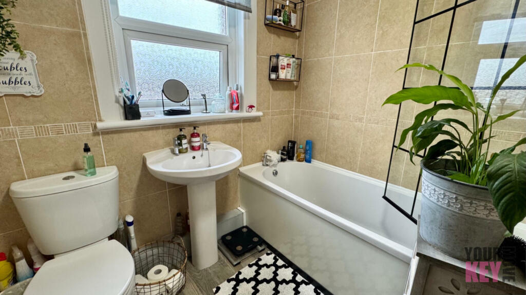Additional property image - Weymouth Road, Folkestone, Kent CT19 4HU
