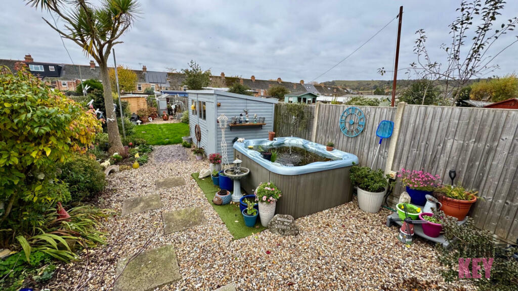 Additional property image - Weymouth Road, Folkestone, Kent CT19 4HU