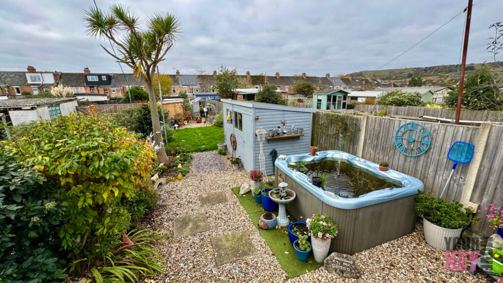 Additional property image - Weymouth Road, Folkestone, Kent CT19 4HU