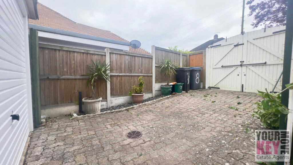 Additional property image - Chilton Way, River, Dover, Kent CT17 0QA