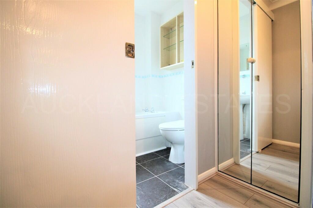 Additional property image - Nash Close, Welham Green