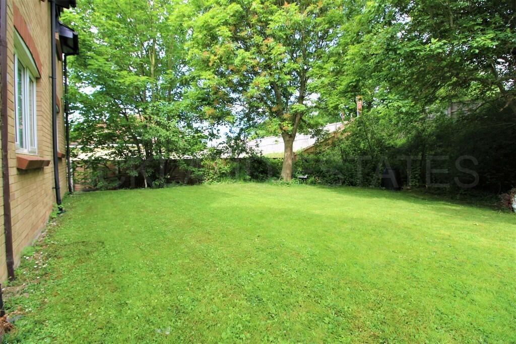 Additional property image - Nash Close, Welham Green