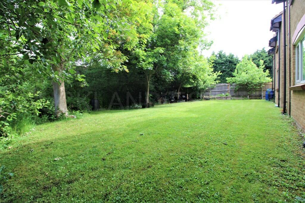 Additional property image - Nash Close, Welham Green