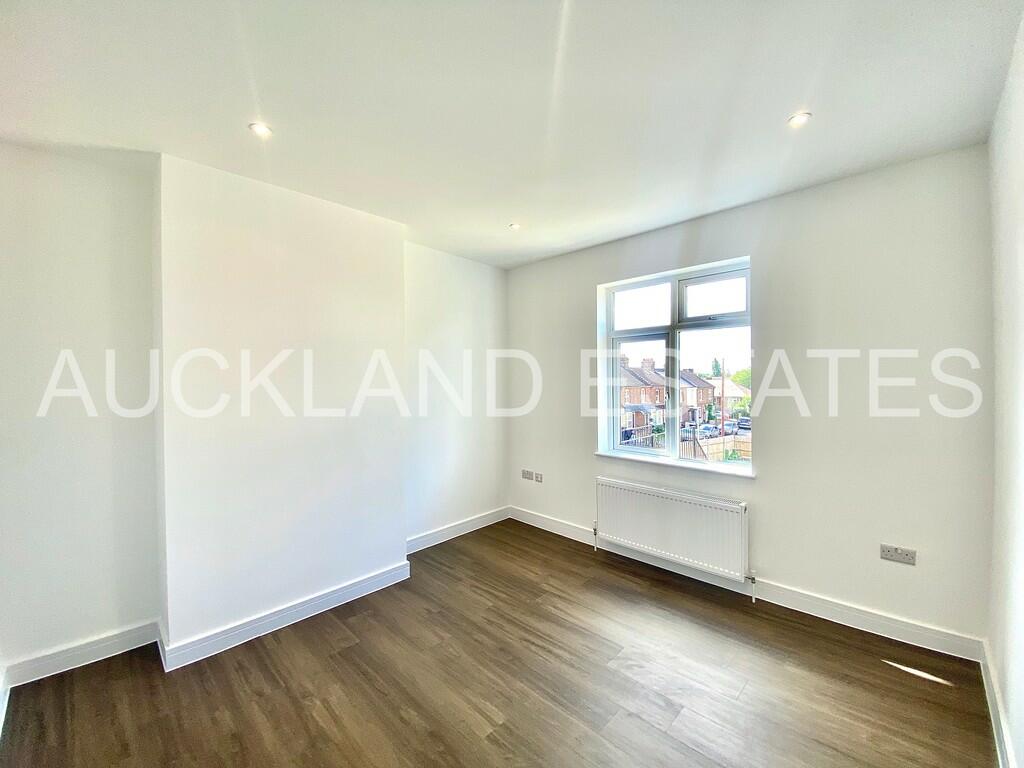 Additional property image - High Street, London Colney