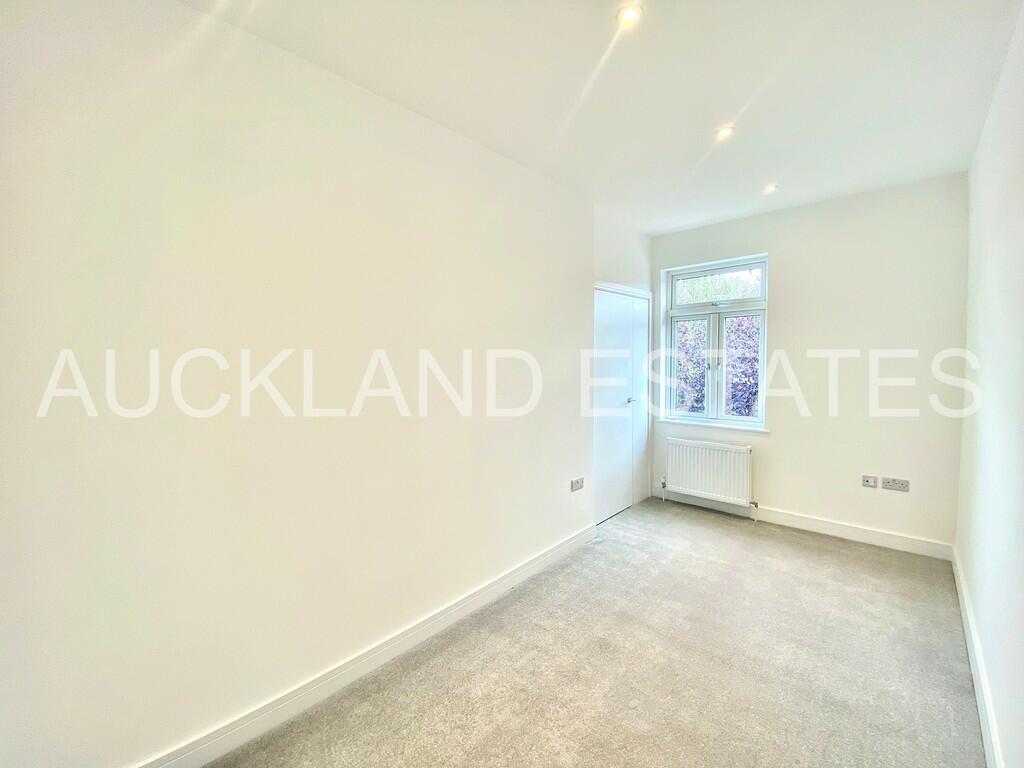Additional property image - High Street, London Colney