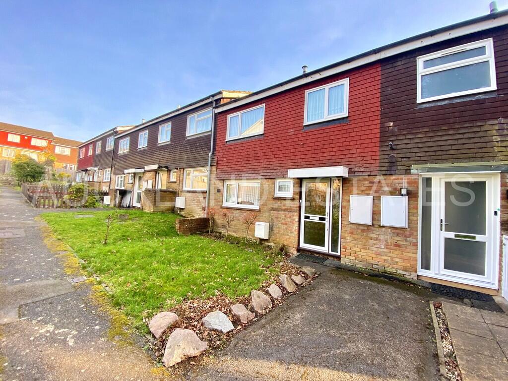 Main image of property: Kimptons Mead, Potters Bar