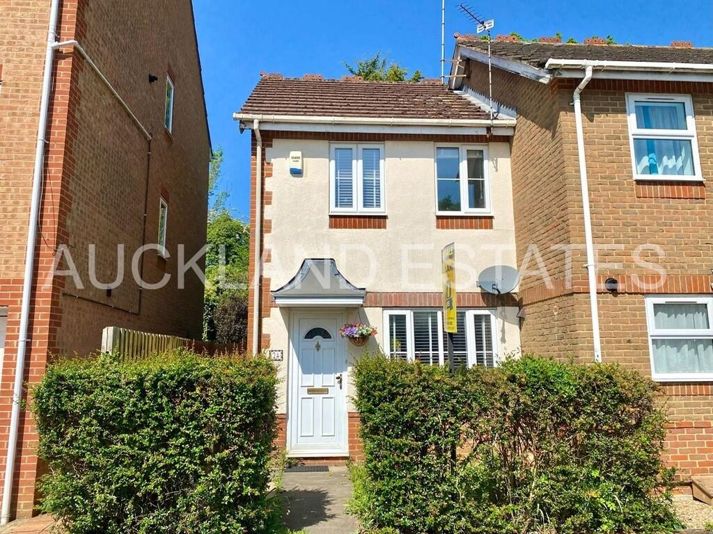 Main image of property: Oakfield Close, Potters Bar