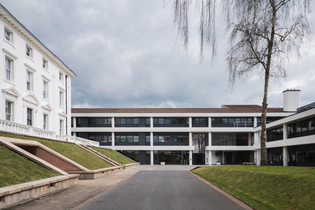 Office to lease in Winslade House Serviced Office, Winslade Park