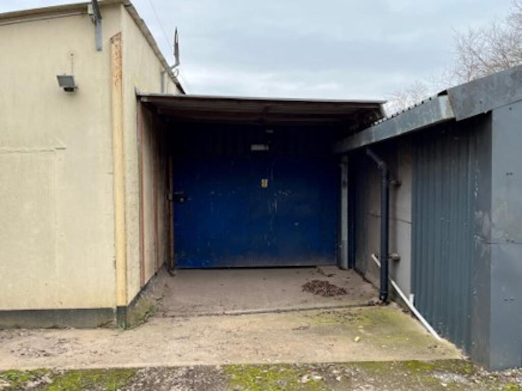 Light industrial facility to lease in Unit Qa, Unit Qa Langlands