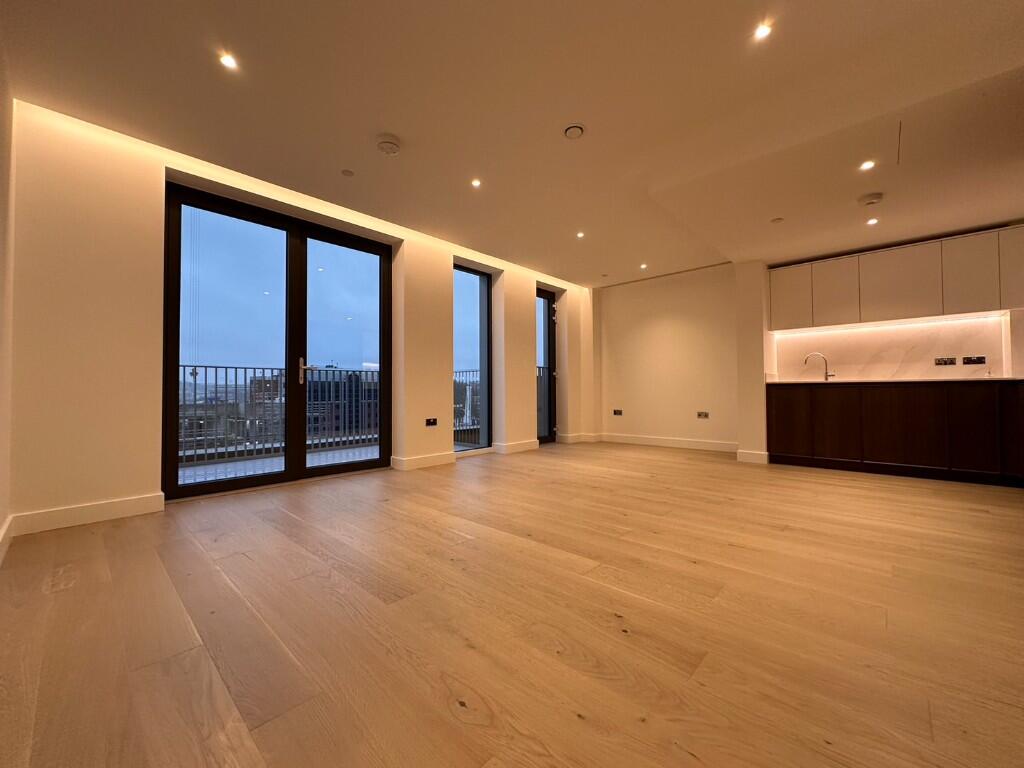 Main image of property: Paragon Square, London, WC1X