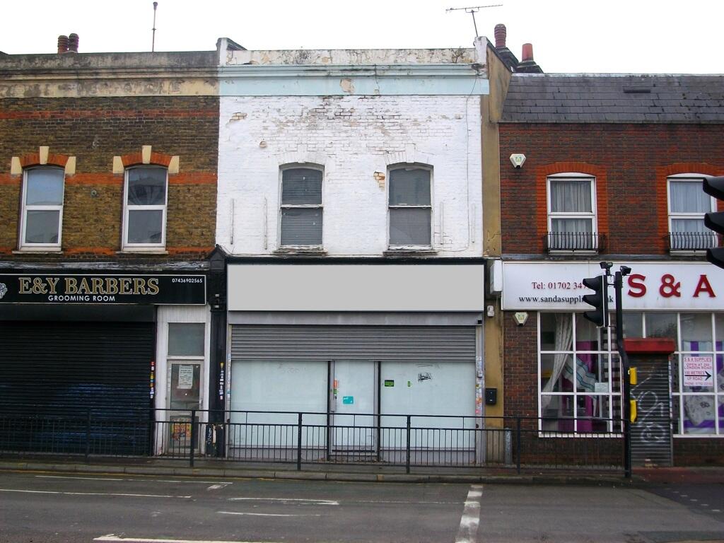 Main image of property: 216 London Road, Southend On Sea, Essex, SS1