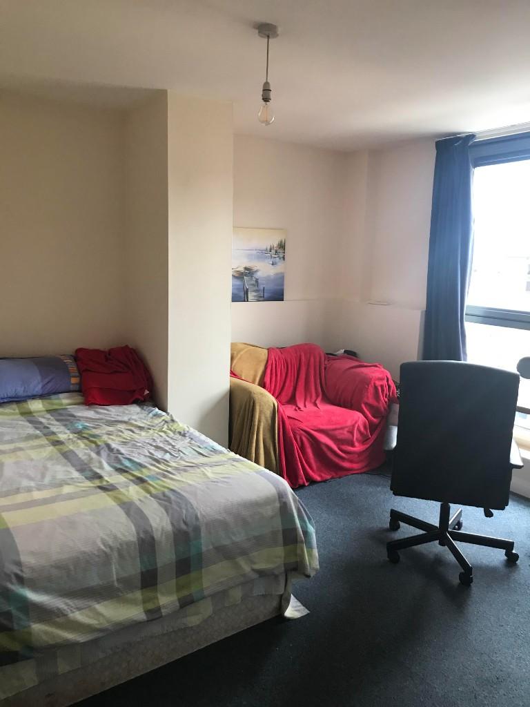 2 bedroom flat for rent in Salisbury Street, Southampton, Hampshire, SO15
