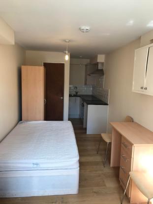 Main image of property: Portswood Road, Southampton, Hampshire, SO17
