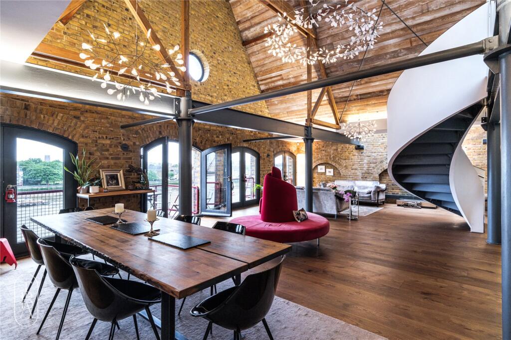 Main image of property: Wapping High Street, London, E1W
