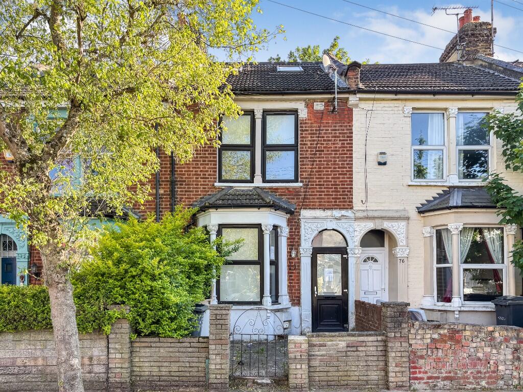 Main image of property: Roslyn Road, London, N15