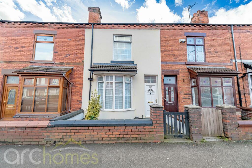 2 bedroom terraced house for sale in Tyldesley Road, Atherton