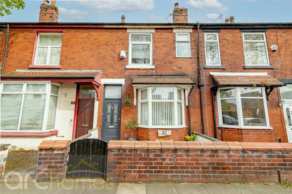 3 bedroom terraced house for sale in Holden Road, Leigh, WN7
