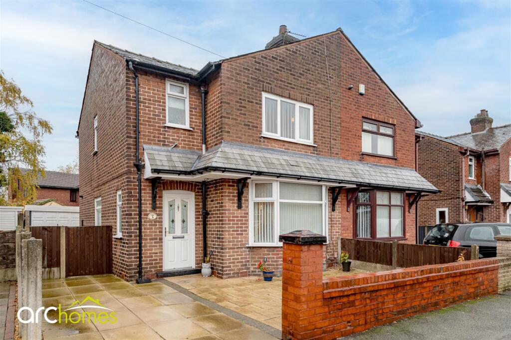 Main image of property: Hendon Street, Leigh