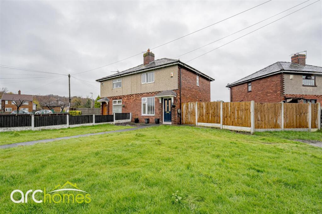 Main image of property: Car Bank Crescent, Atherton, Manchester