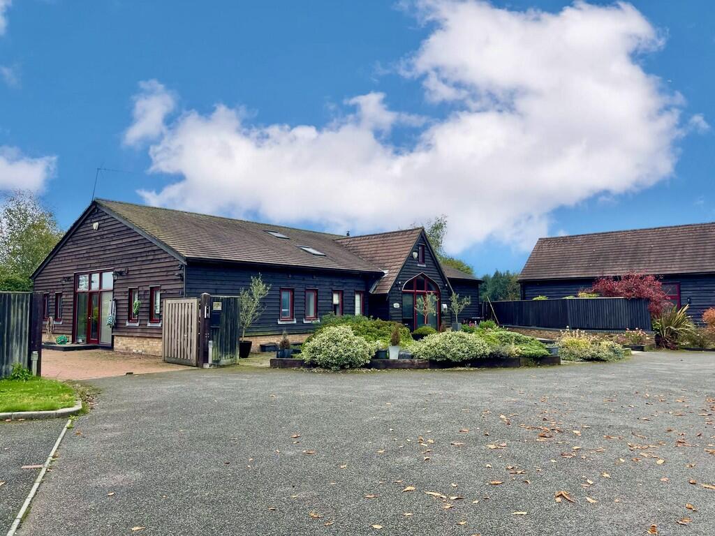 Main image of property: Tatsfield 