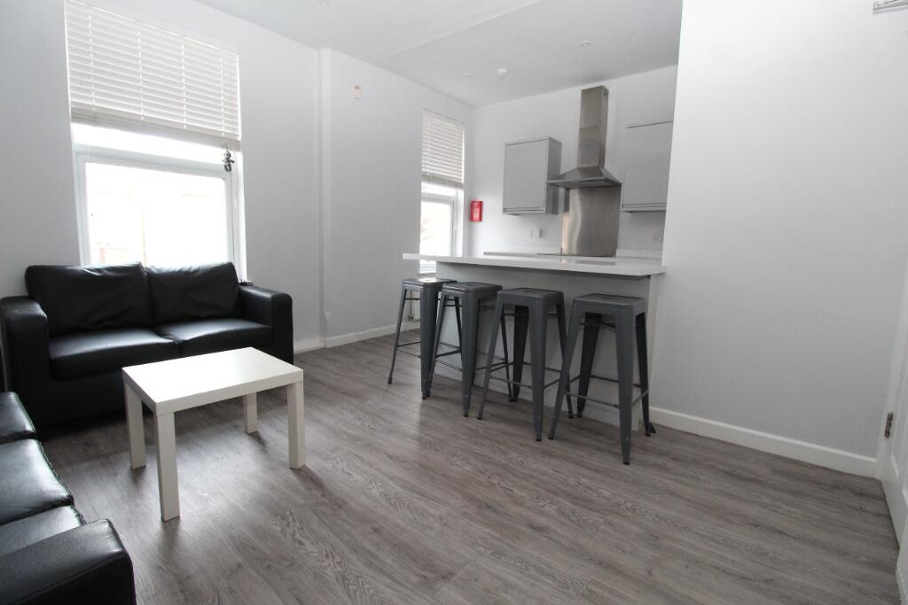 Main image of property: Castle Boulevard, Lenton, Nottingham, NG7