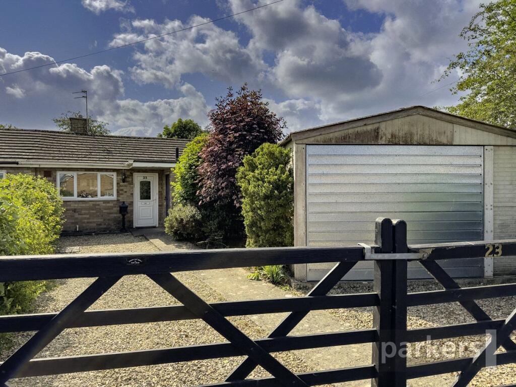 Main image of property: Sealham Road, Ducklington, Witney, Oxfordshire, OX29