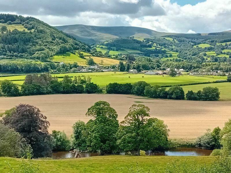 Main image of property: MAESMAWR FARM TALYBONT-ON-USK