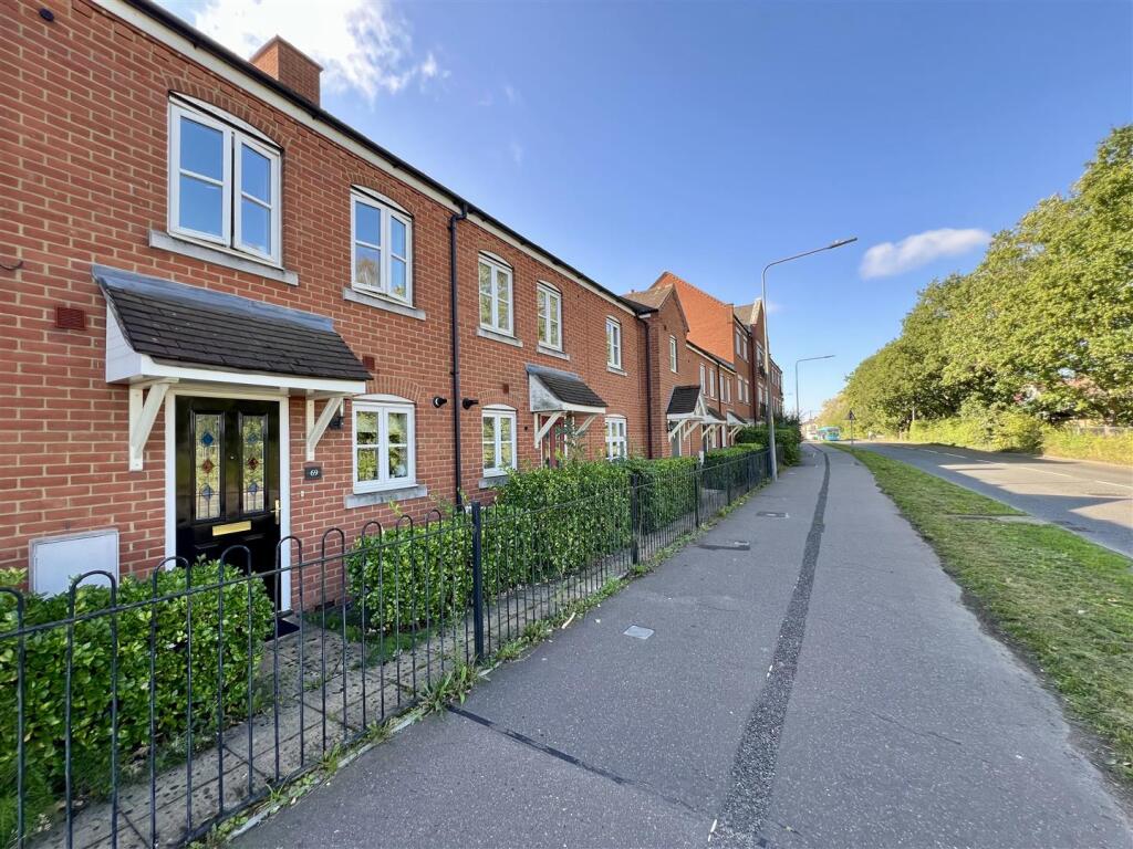 Main image of property: Springham Drive, Colchester, CO4