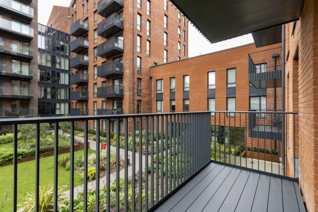 Main image of property: The Colmore, Snow Hill Wharf, Shadwell Street, Birmingham, B4