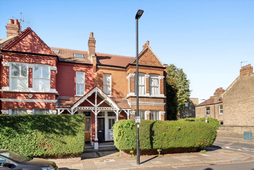 Main image of property: Southfield Road, London, W4