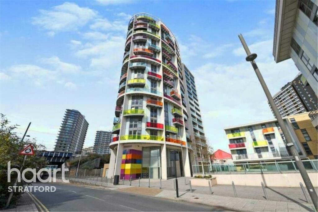1 bedroom flat for rent in Icona Point - Stratford - E15
