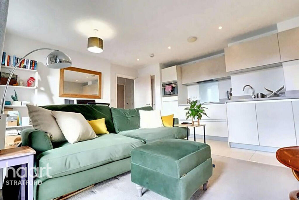 Main image of property: Robertson Road, London