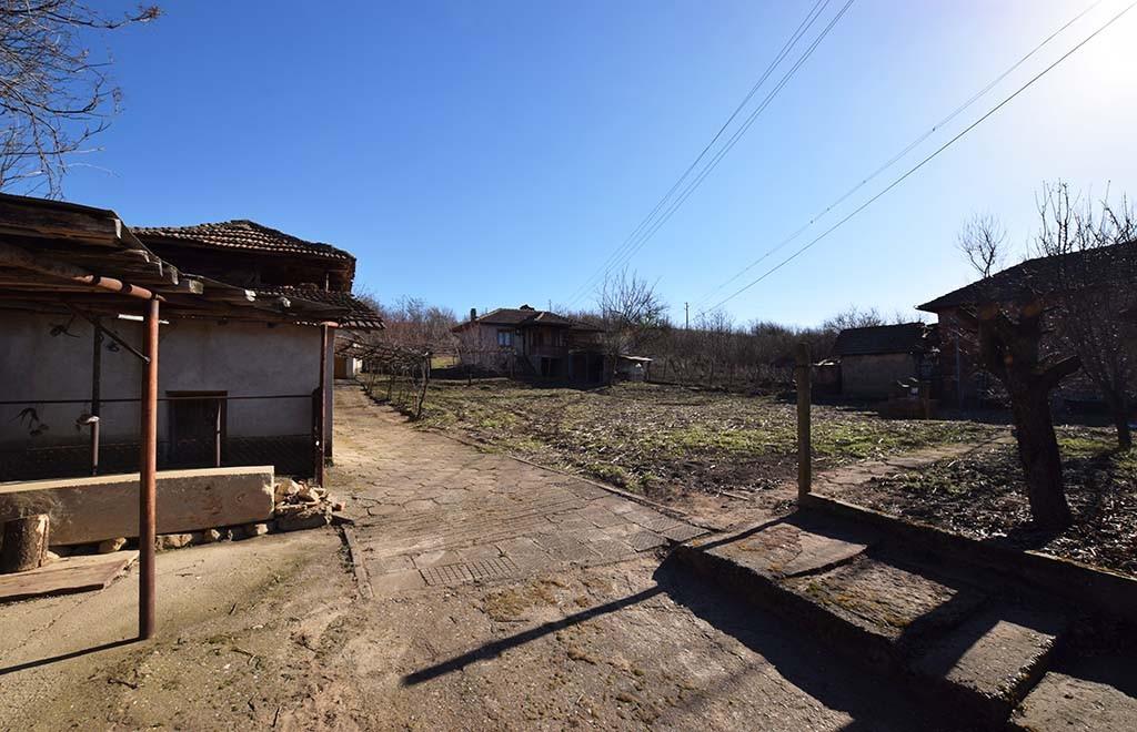 4 bedroom house for sale in Belene, Pleven, Bulgaria