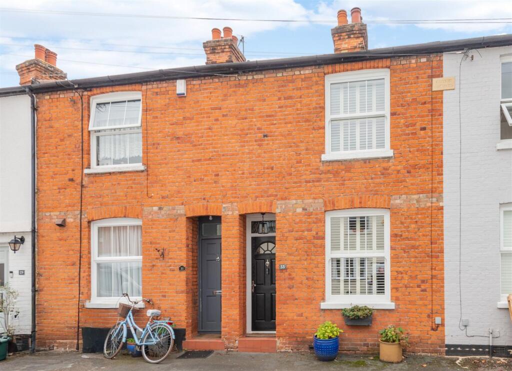 Main image of property: Glencoe Road, Weybridge