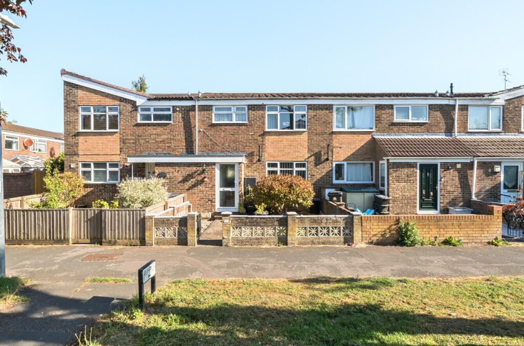 Main image of property: Islandsmead, Eldene, Swindon, SN3