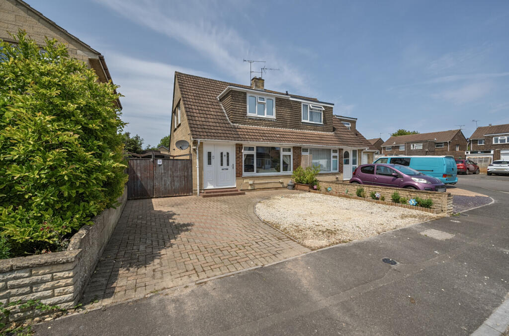 Main image of property: Purbeck Close, Swindon, Wiltshire, SN3