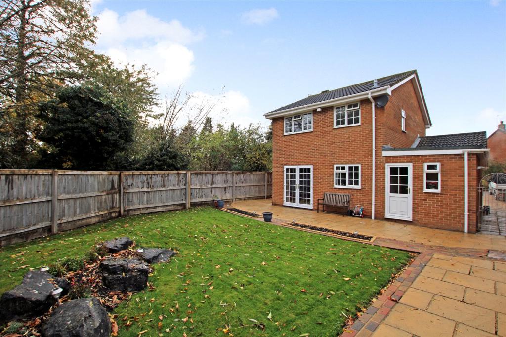 3 bedroom detached house for sale in Delamere Drive, Stratone Village, Swindon, Wilts, SN3