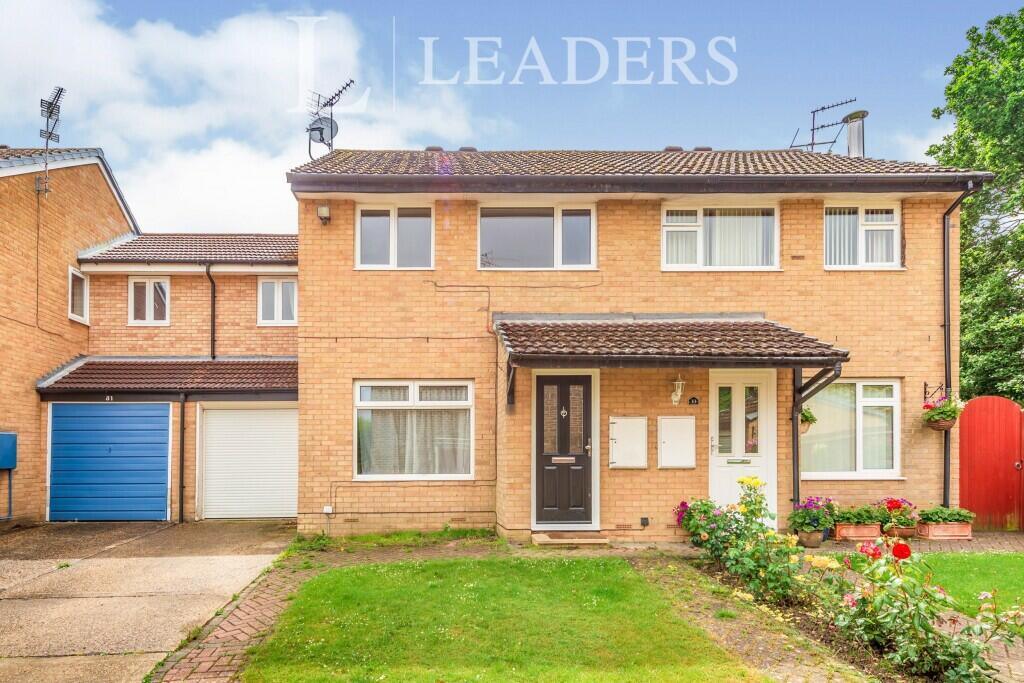 4 bedroom house for sale in Bluebell Close, Horsham, West Sussex, RH12