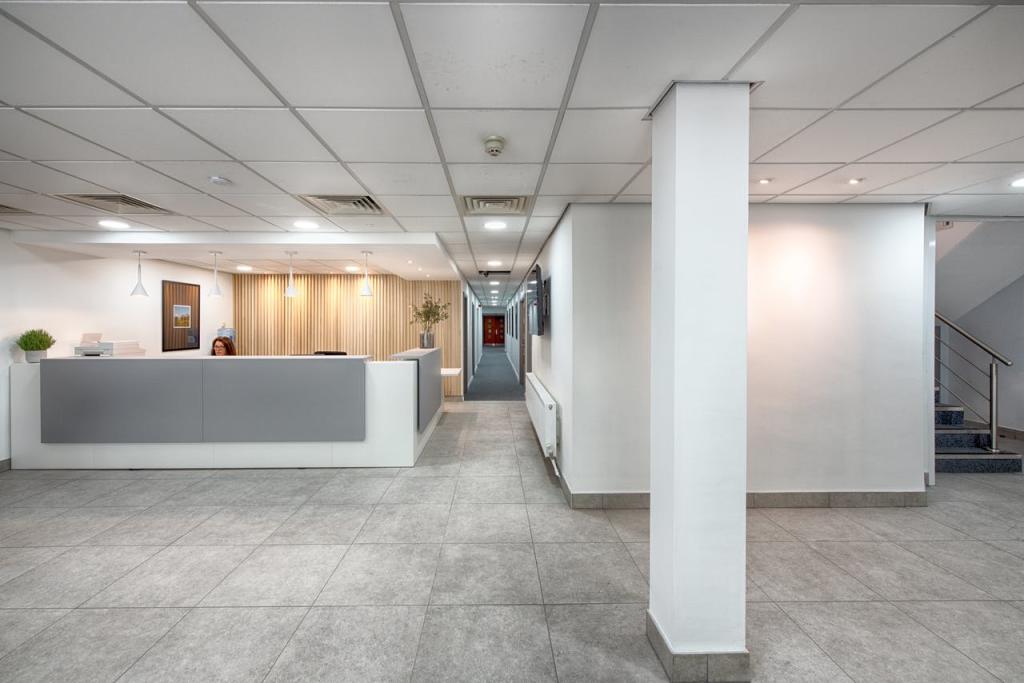 Additional property image - Link 665 Business Centre, A56, Rossendale, BB4 5HU