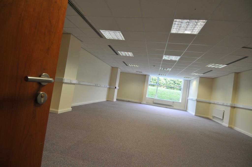 Additional property image - Link 665 Business Centre, A56, Rossendale, BB4 5HU