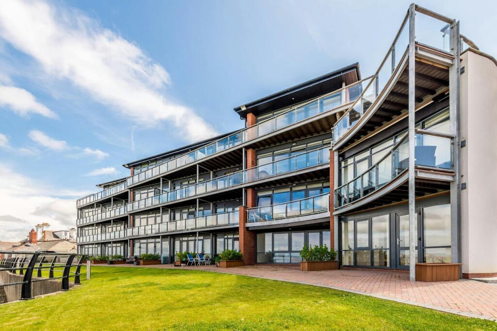Main image of property: The Waterfront, Apartment, The Waterfront, Poulton-le-Fylde, FY6 0FL