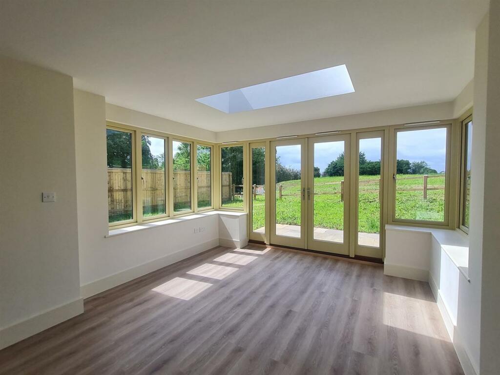Additional property image - Meadow View, Hill Ash Court