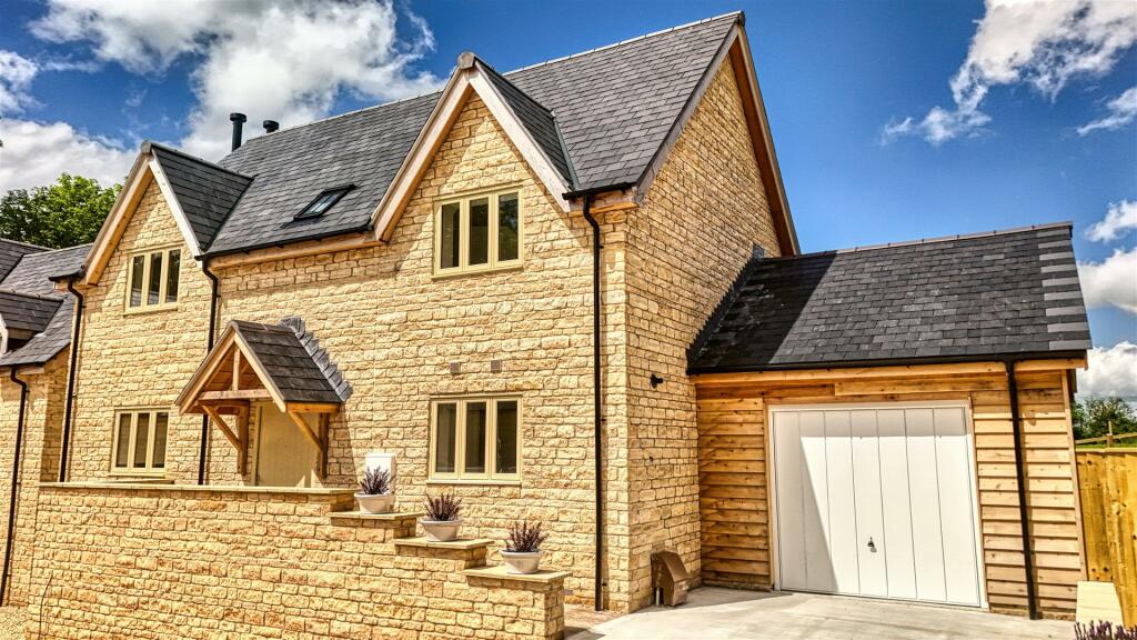 Additional property image - Meadow View, Hill Ash Court