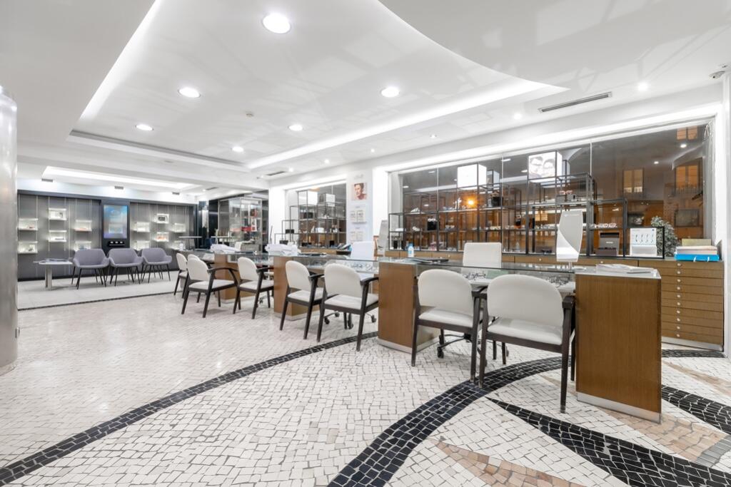 Commercial property for sale in Lisbon, Lisbon, Portugal