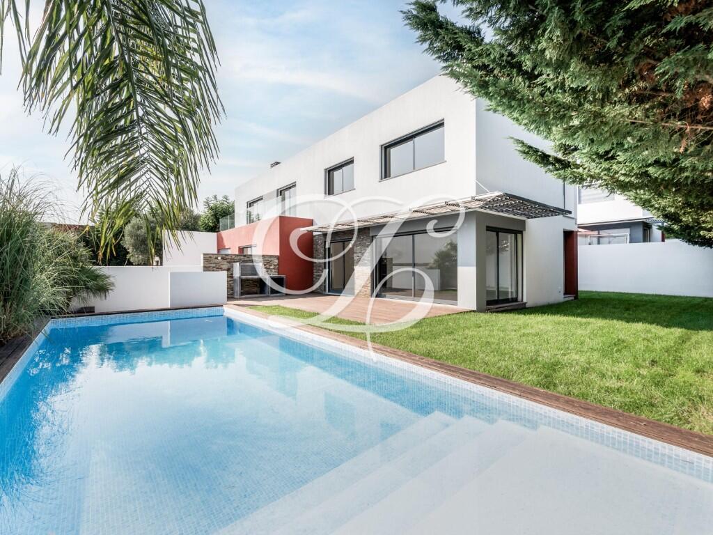 Main image of property: Alcabideche, Lisbon