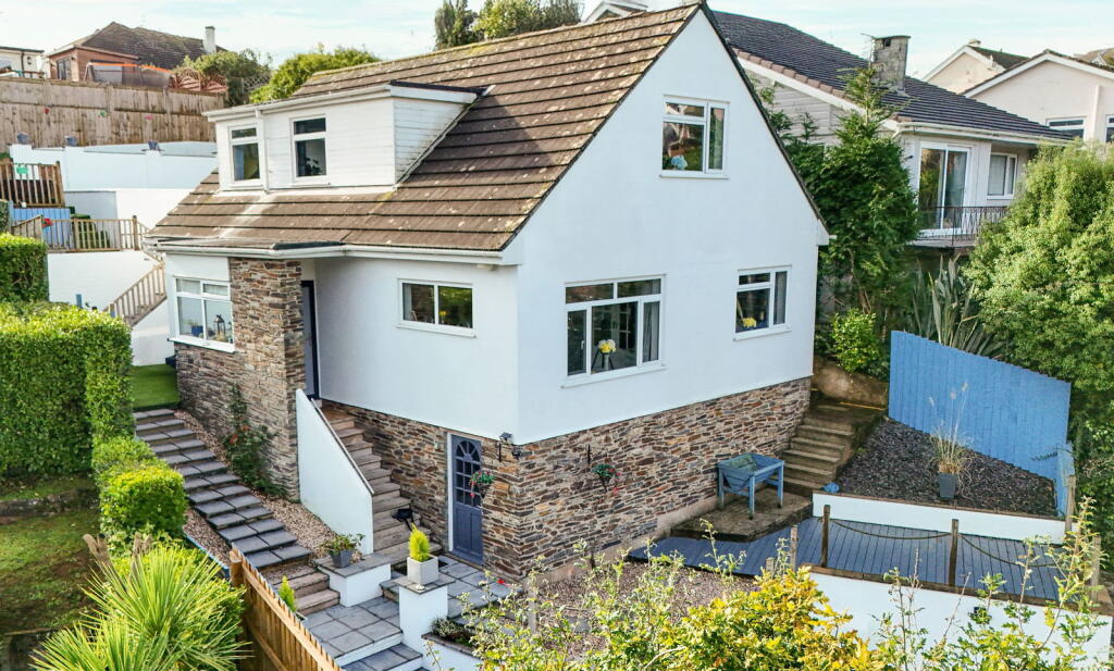 Main image of property: Cary Road, Preston, Paignton, TQ3 1BY