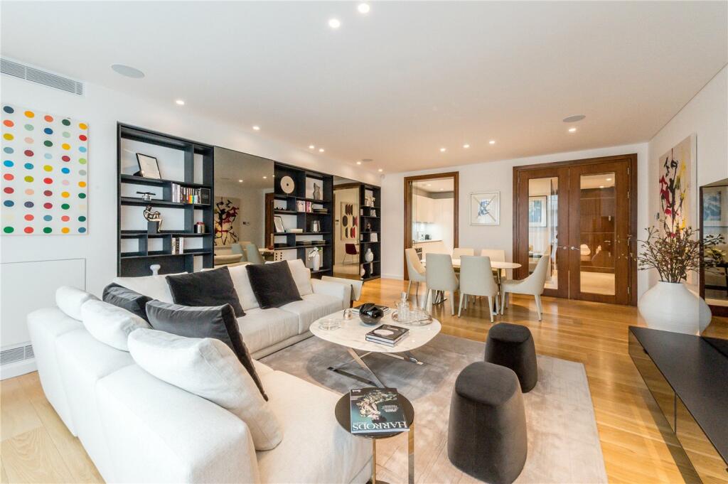 2 bedroom apartment for rent in Trevor Square, SW7