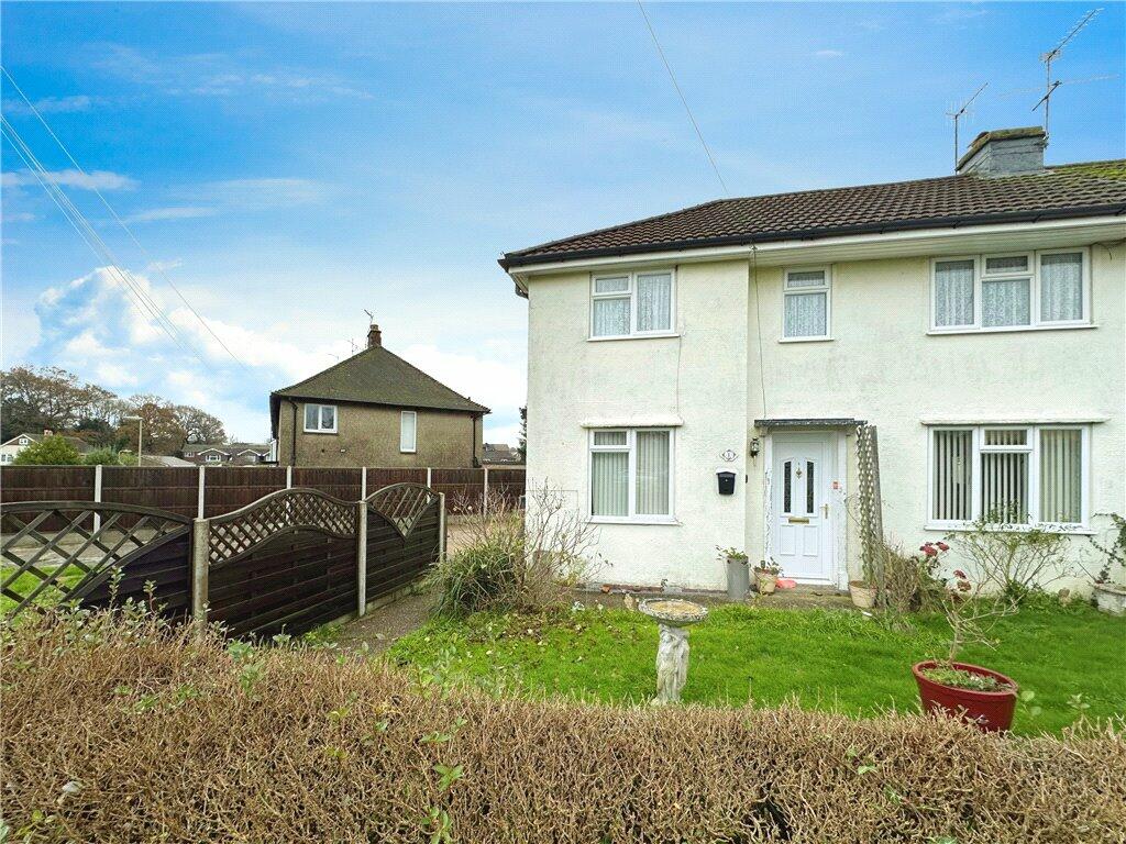 3 bedroom semidetached house for sale in Morley Crescent