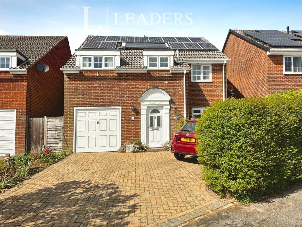 Main image of property: Wentworth Drive, Waterlooville, Hampshire